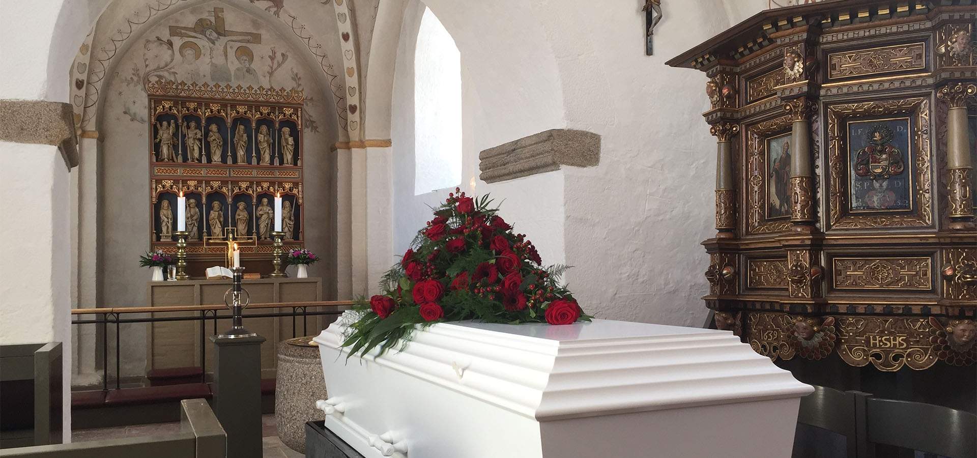 замовлення квітів на похорон в Україні від Віночок 24